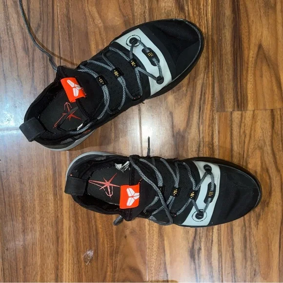 Rare Nike Kobe AD Exodus Black / Red​